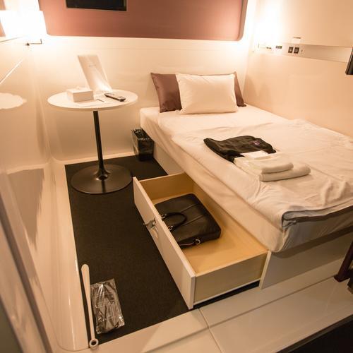 First Cabin Akasaka Токио Экстерьер фото