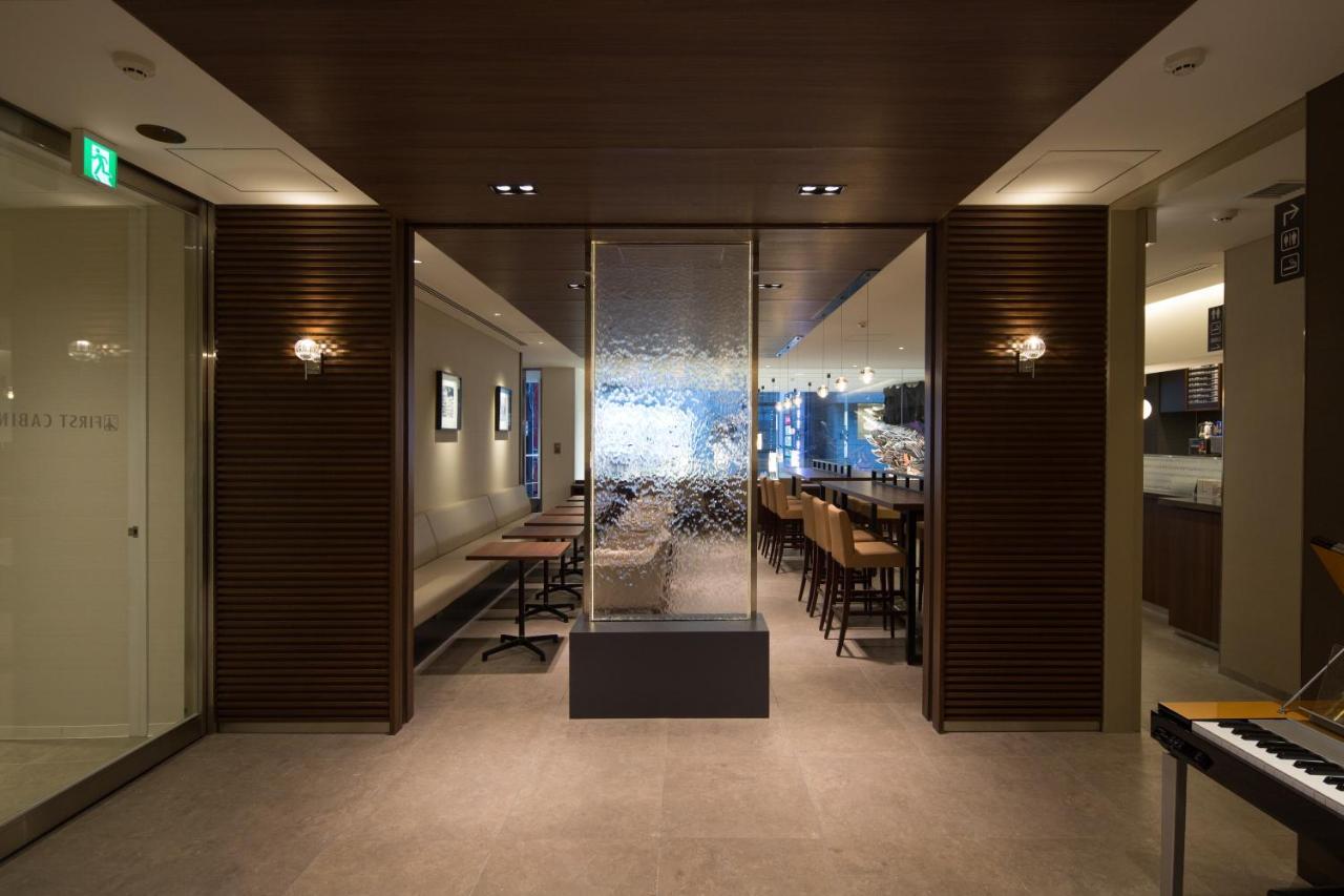 First Cabin Akasaka Токио Экстерьер фото